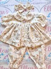 Load image into Gallery viewer, Alice In Wonderland Pyjamas