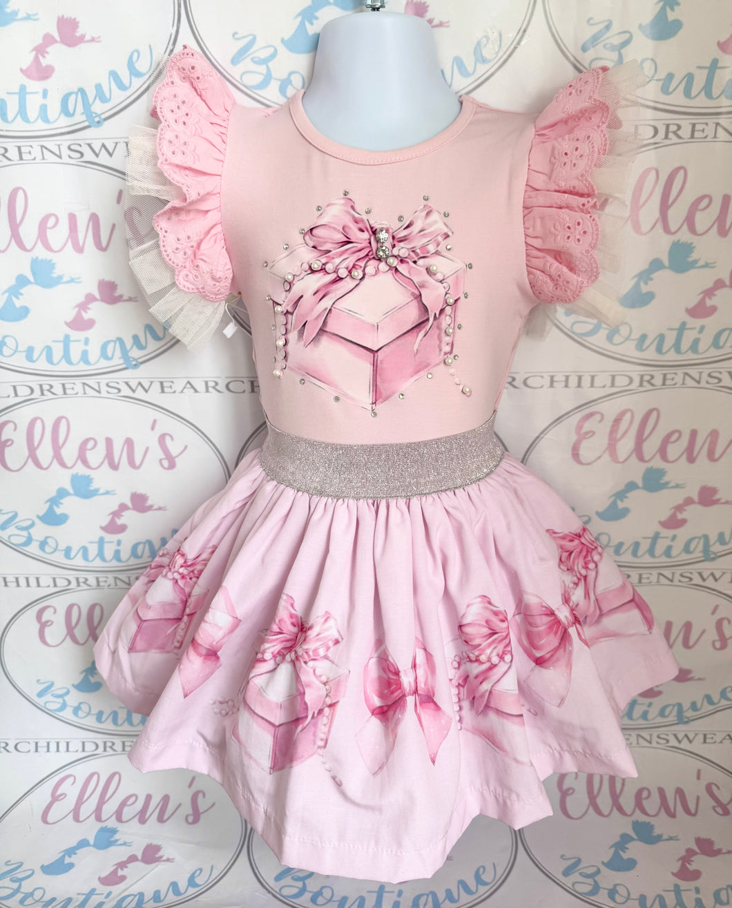 Pink Presents Skirt Set