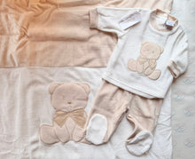 Load image into Gallery viewer, Blanket and Cream Teddy Velvet Two Piece Set