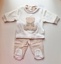 Load image into Gallery viewer, Blanket and Cream Teddy Velvet Two Piece Set